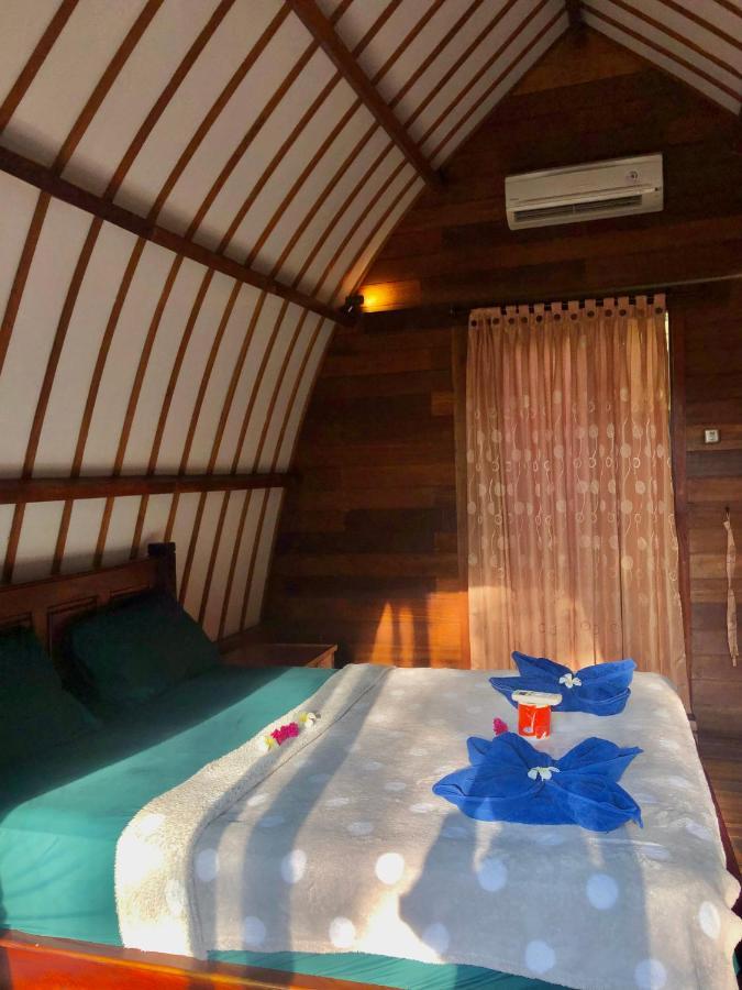 Hotel Blue Moon Meno Gili Meno Exteriér fotografie