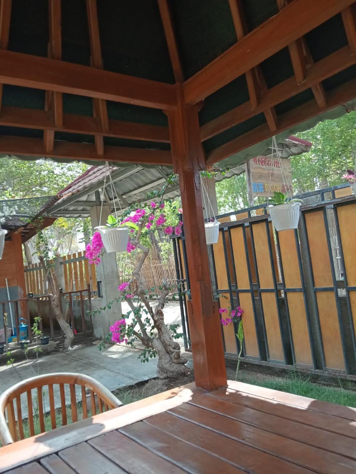 Hotel Blue Moon Meno Gili Meno Exteriér fotografie
