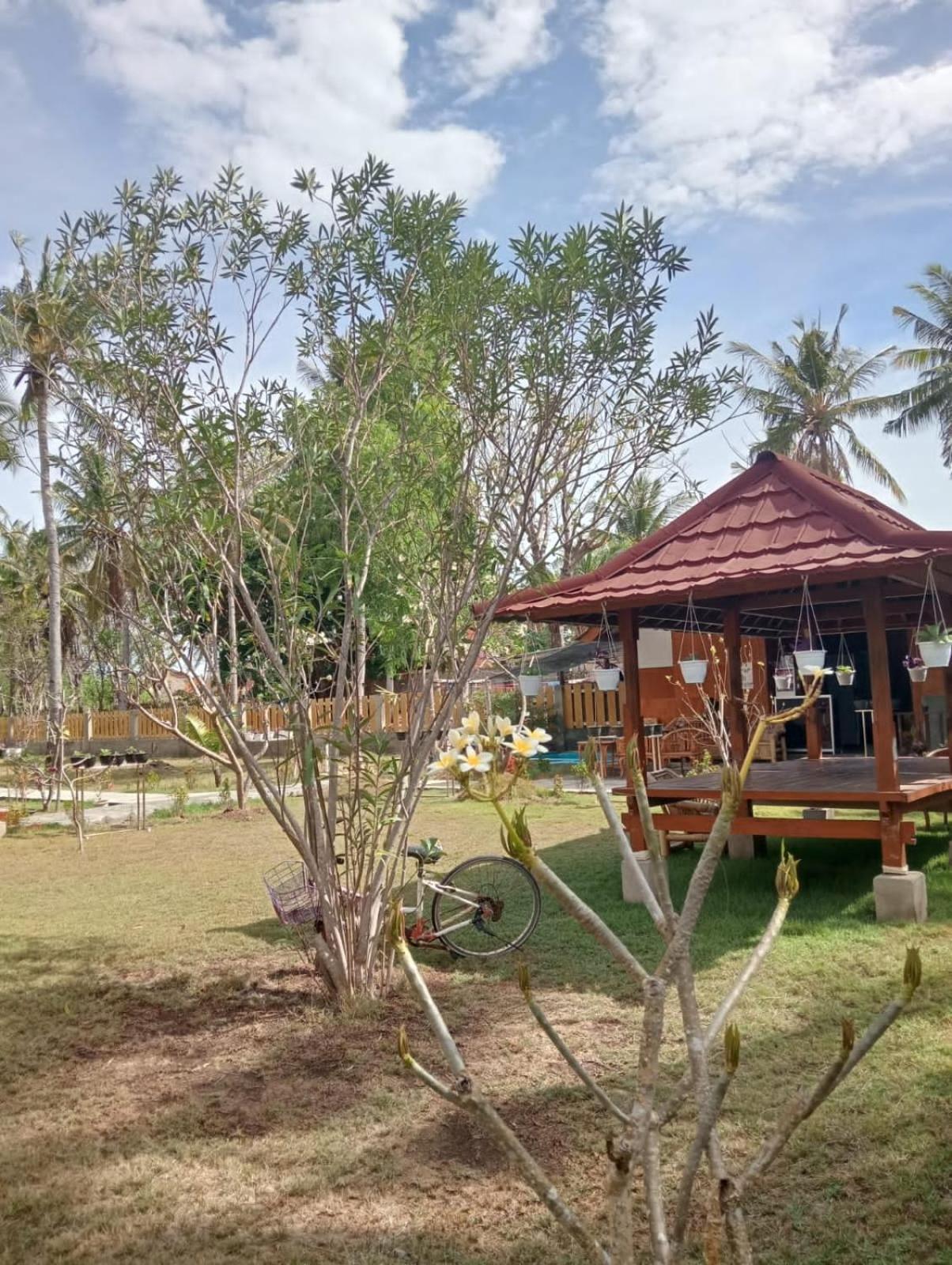 Hotel Blue Moon Meno Gili Meno Exteriér fotografie